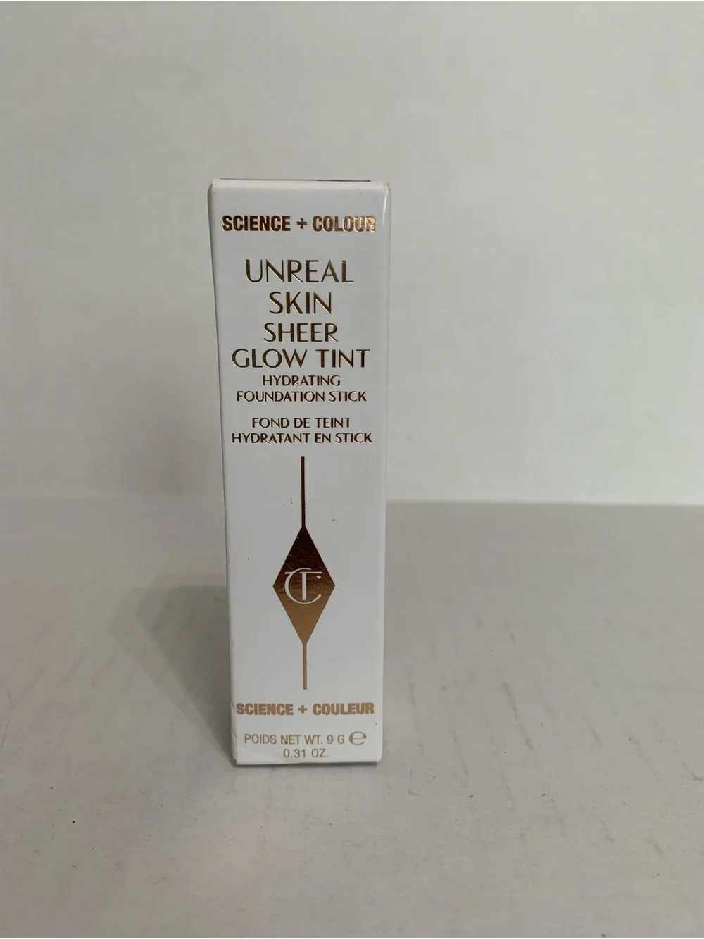 Charlotte Tilbury unreal skin sheer glow tint 11 Tan